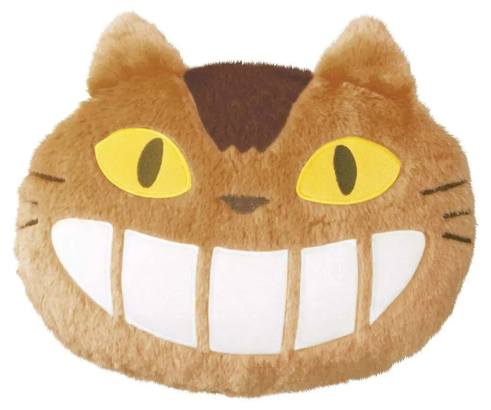 totoro chatbus pillow