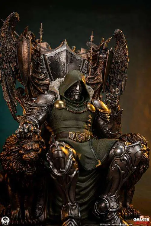 marvel rivals dr. doom 1:3 statue