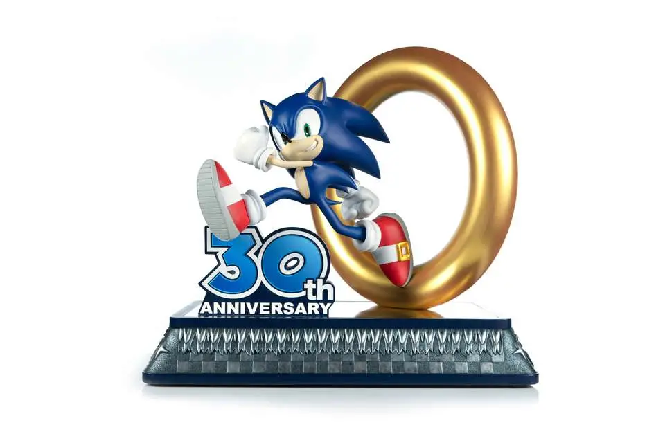 sonic the hedgehog 30th ann statue