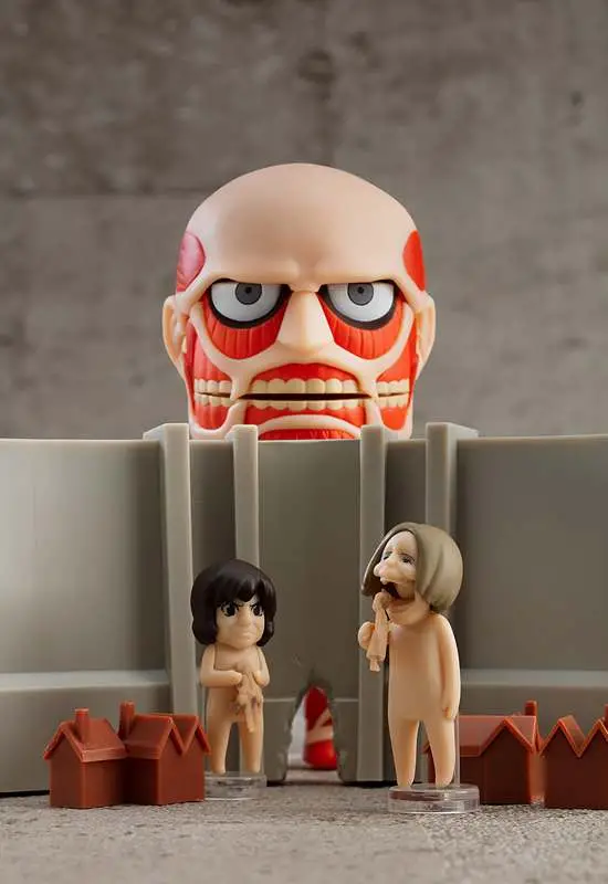 aot colossal titan renewal set nendoroid