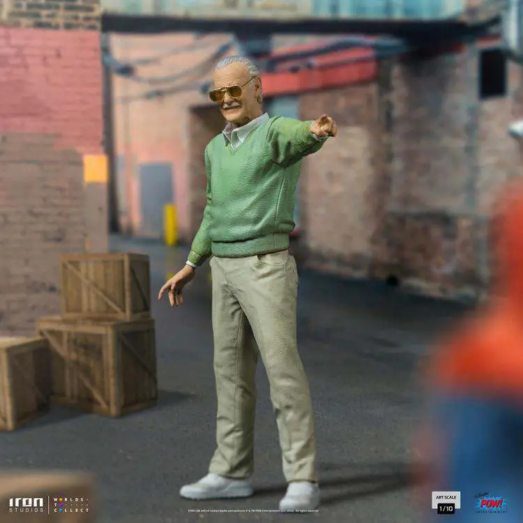 stan lee legendary years 1/10 statue