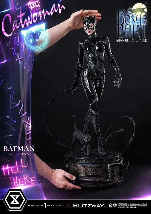 batman returns catwoman bonus ver statue