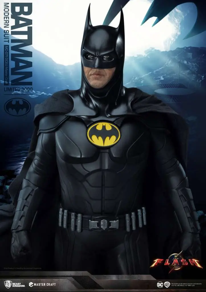 batman modern suit master craft statue