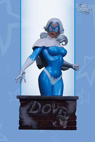 women of the dcu s.3 dove bust