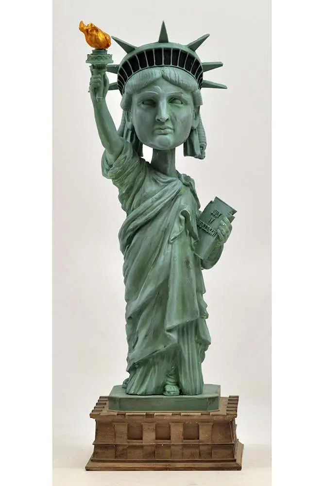 statue of liberty bh
