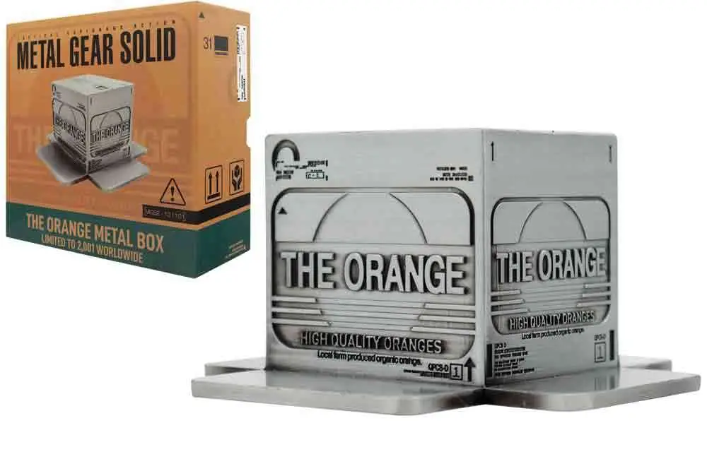 Metal Gear Solid - Mgs 2 - Cardboard Box - Metal Replica