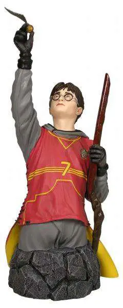 hp harry potter quidditch gear mini bust