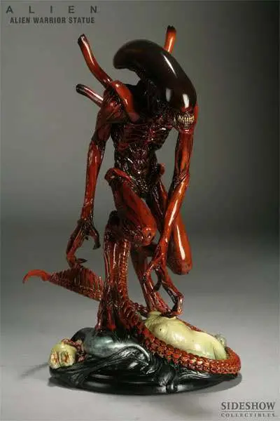 alien warrior diorama
