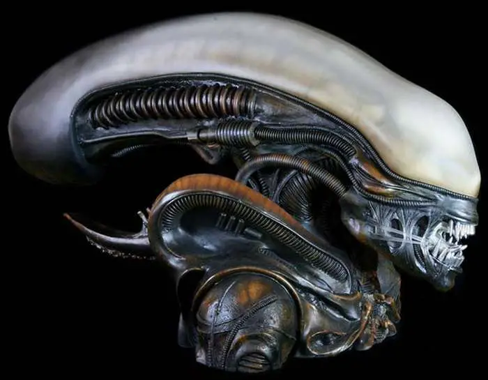 alien lifesize bust