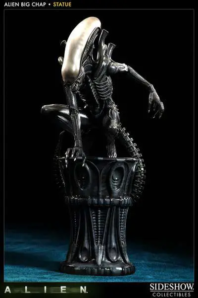 alien big chap statue