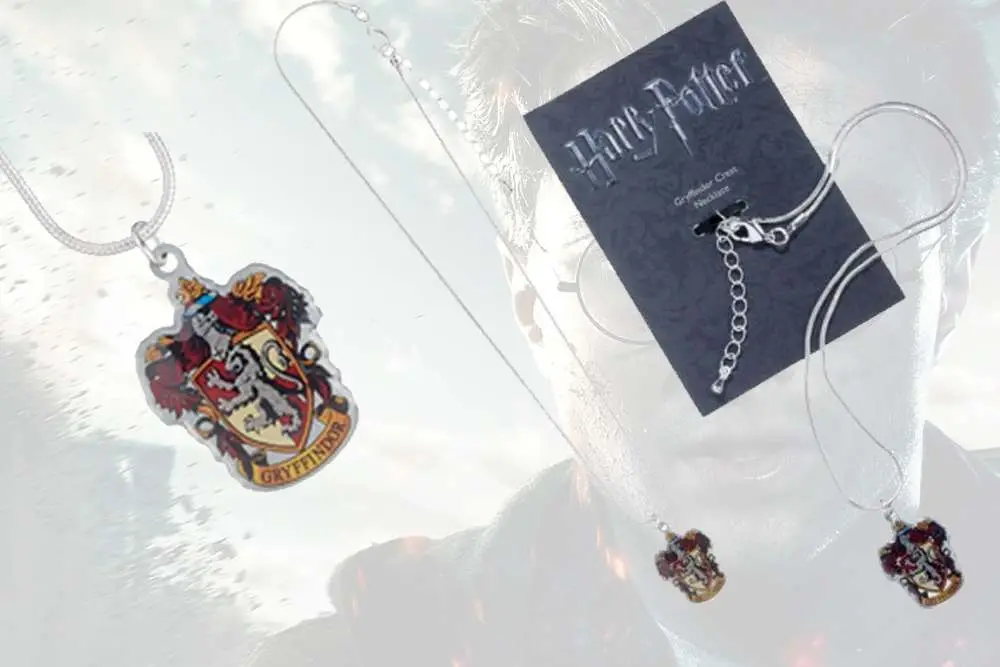 hp gryffindor necklace