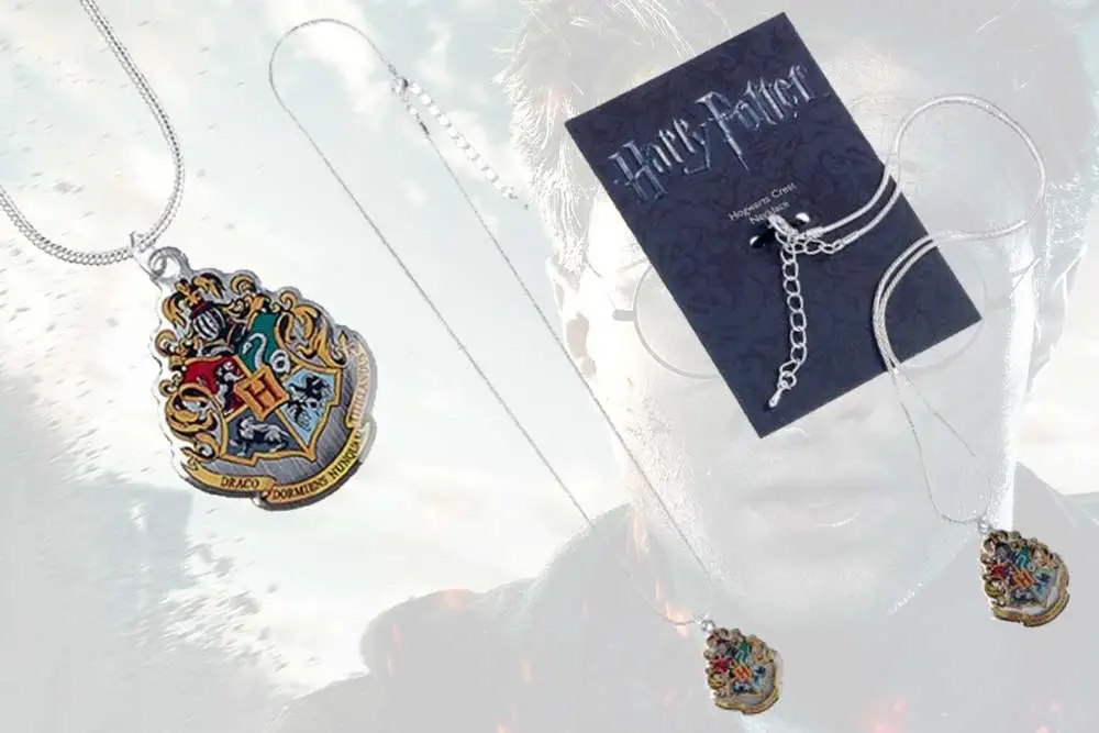 hp hogwarts necklace