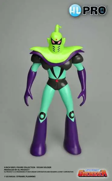 goldrake vegan soldier vinyl figure